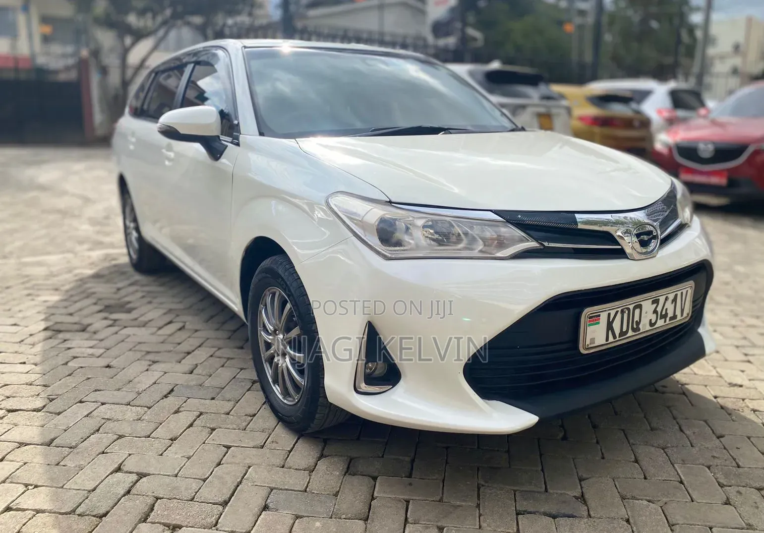 Toyota Corolla Fielder 2017 Pearl