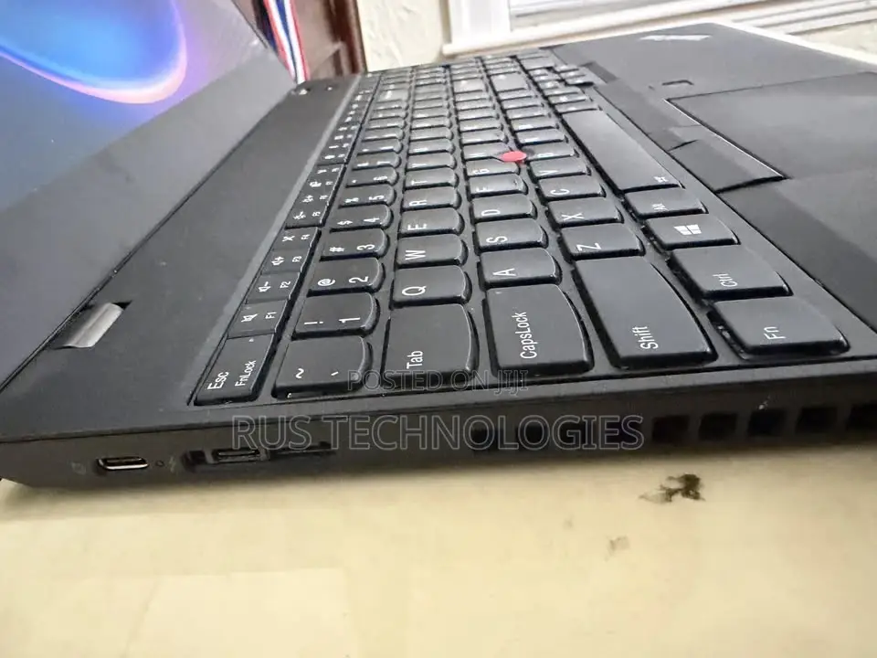 Laptop Lenovo ThinkPad P52s 16GB Intel Core i7 SSD 512GB