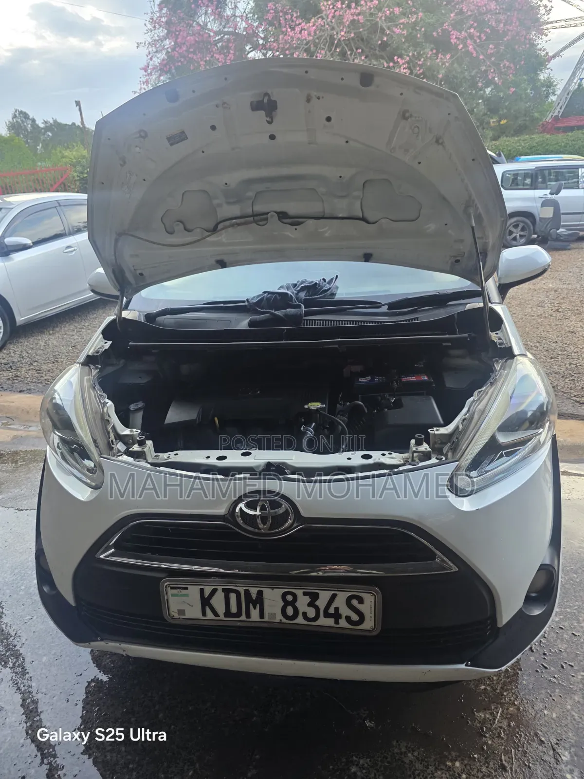 Toyota Sienta 2016 White