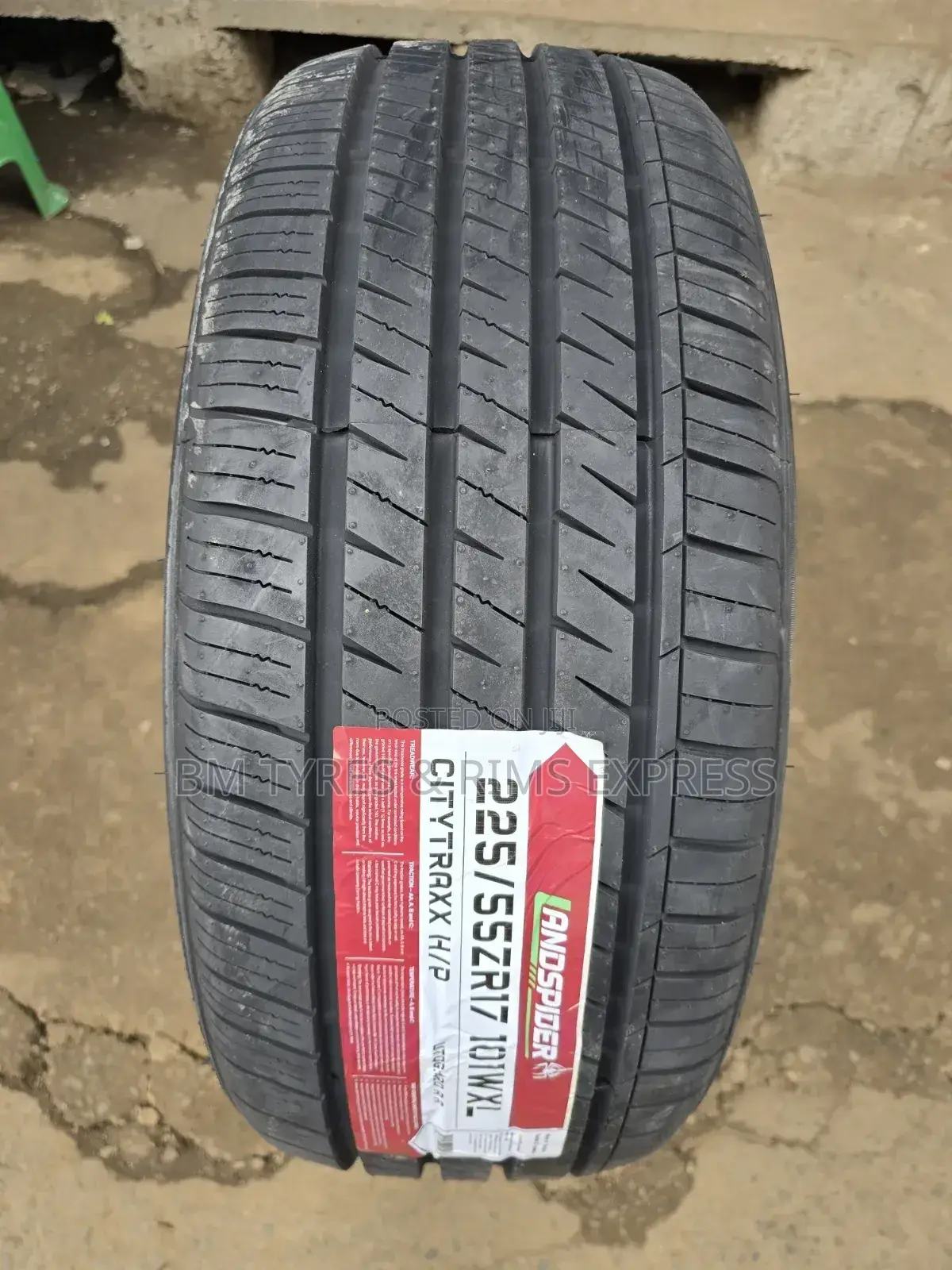 225 /55 R17 Landspider Tyres (Highway)
