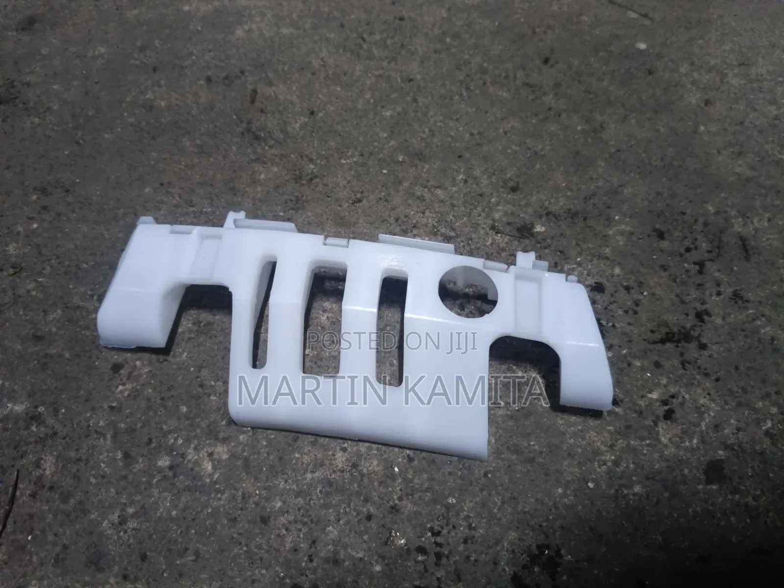 Bumper Slides Toyota Alphard Old Model.