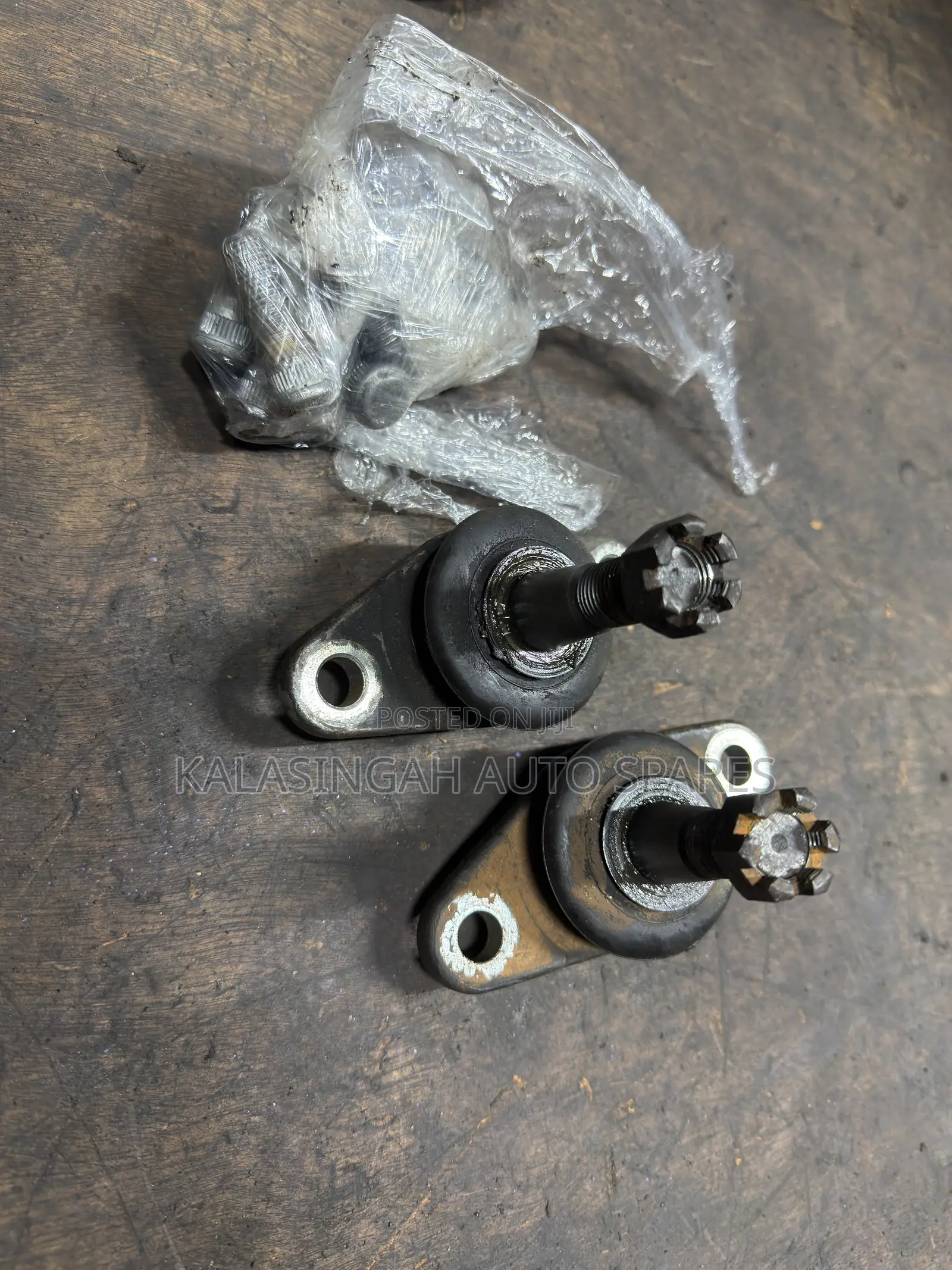 Hiace 7l 4wd Balljoints