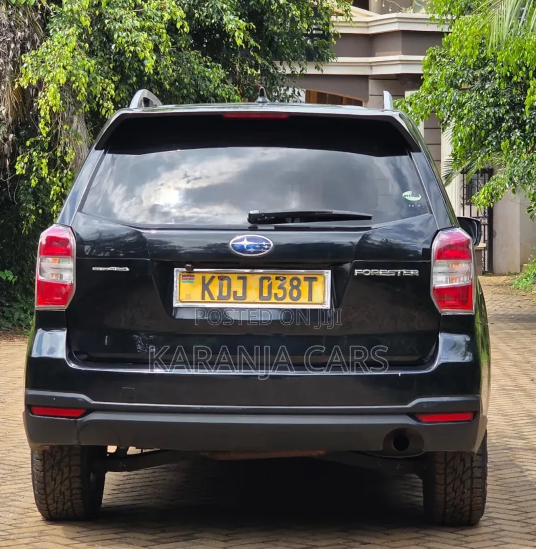 Subaru Forester 2015 Black