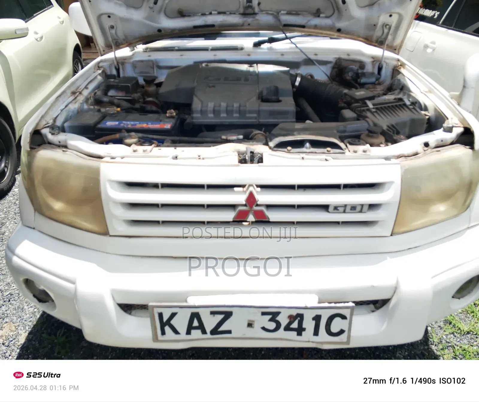 Mitsubishi Pajero Sport 2002 White