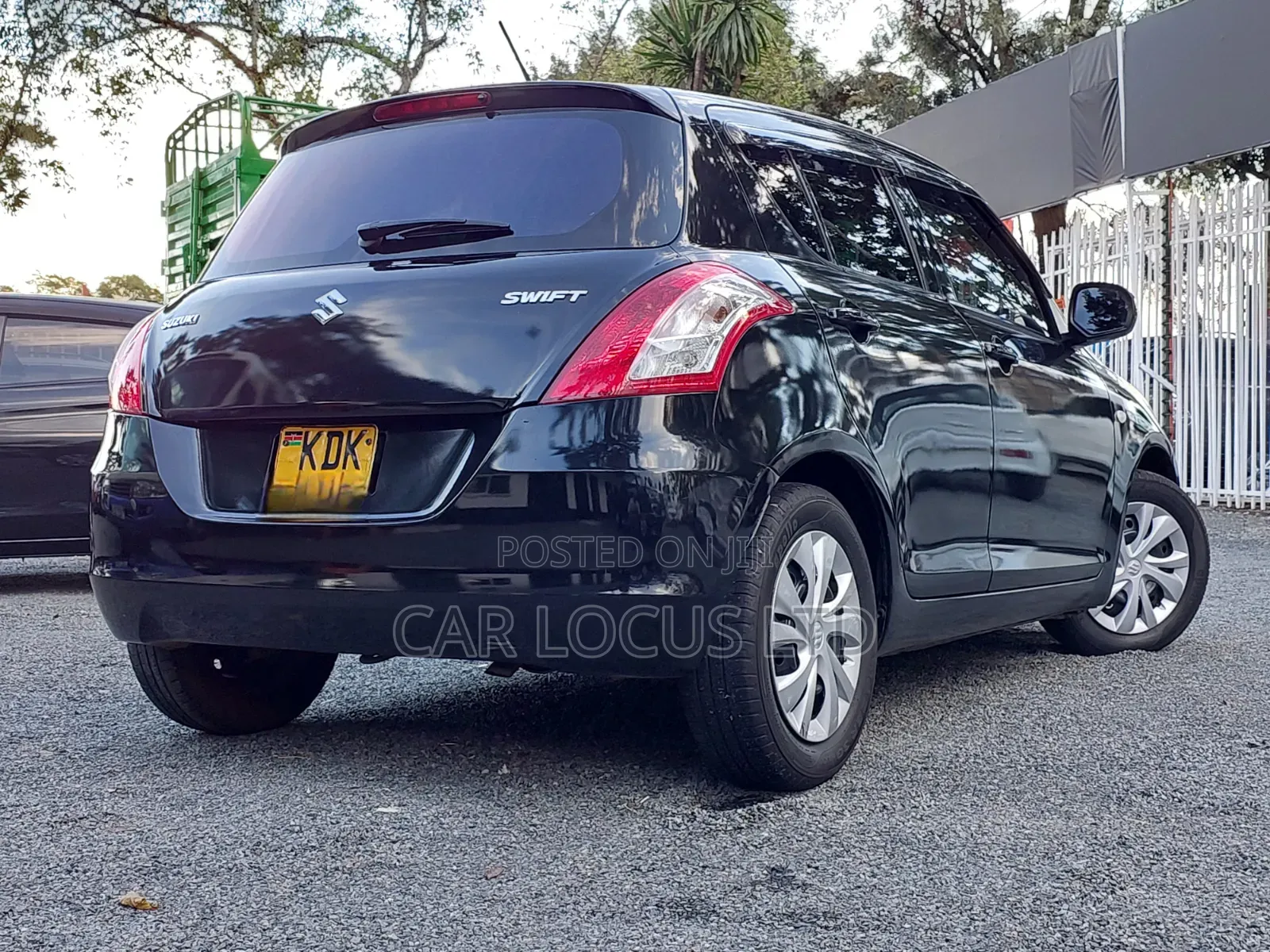 Suzuki Swift 2015 Black