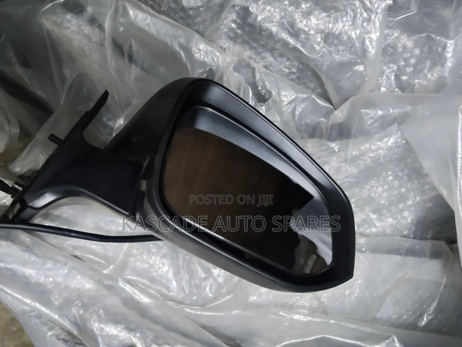 Side Mirror Noah Voxy New Model 2015 +