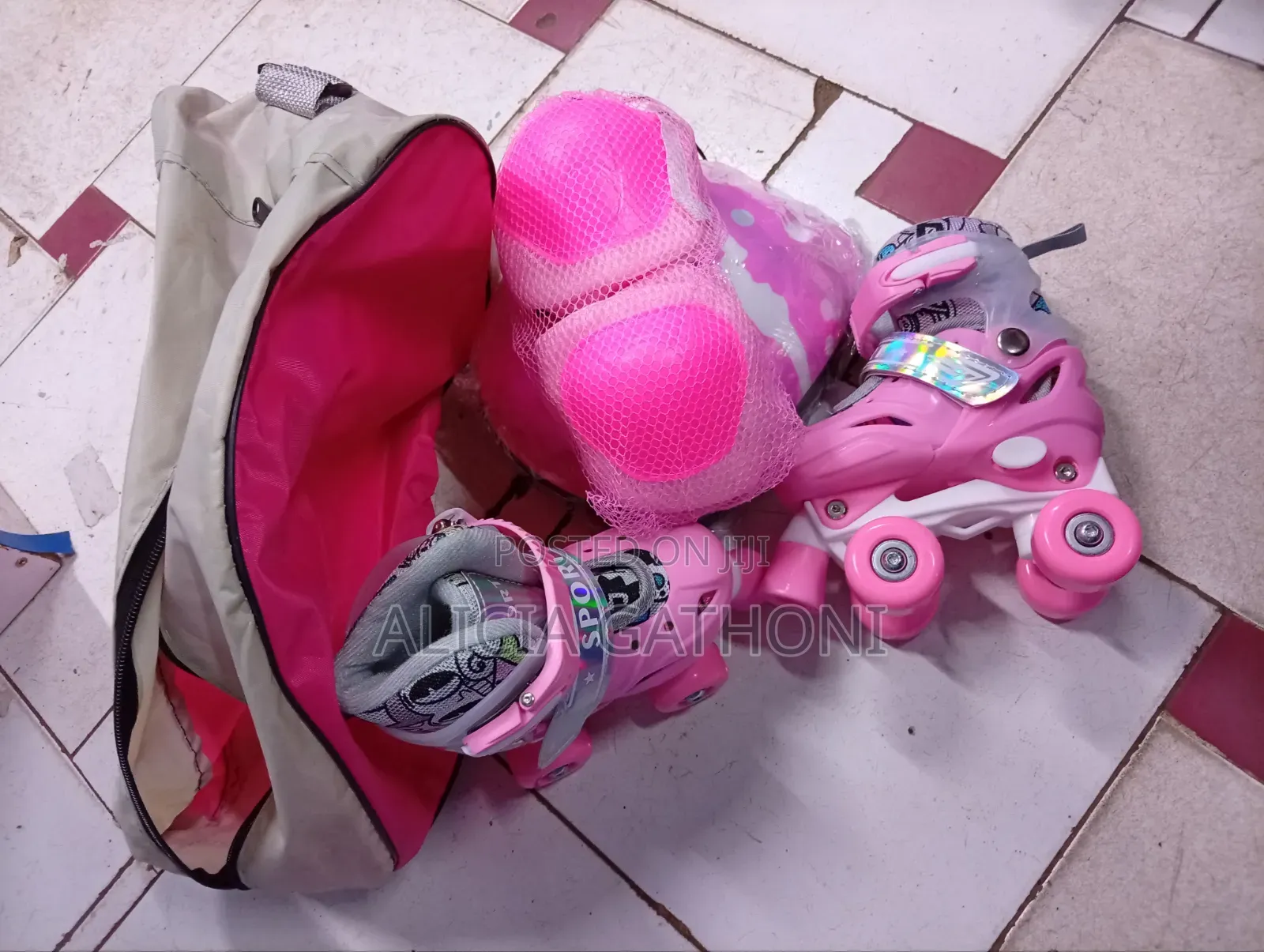 Quad Wheels Skates Extra Small