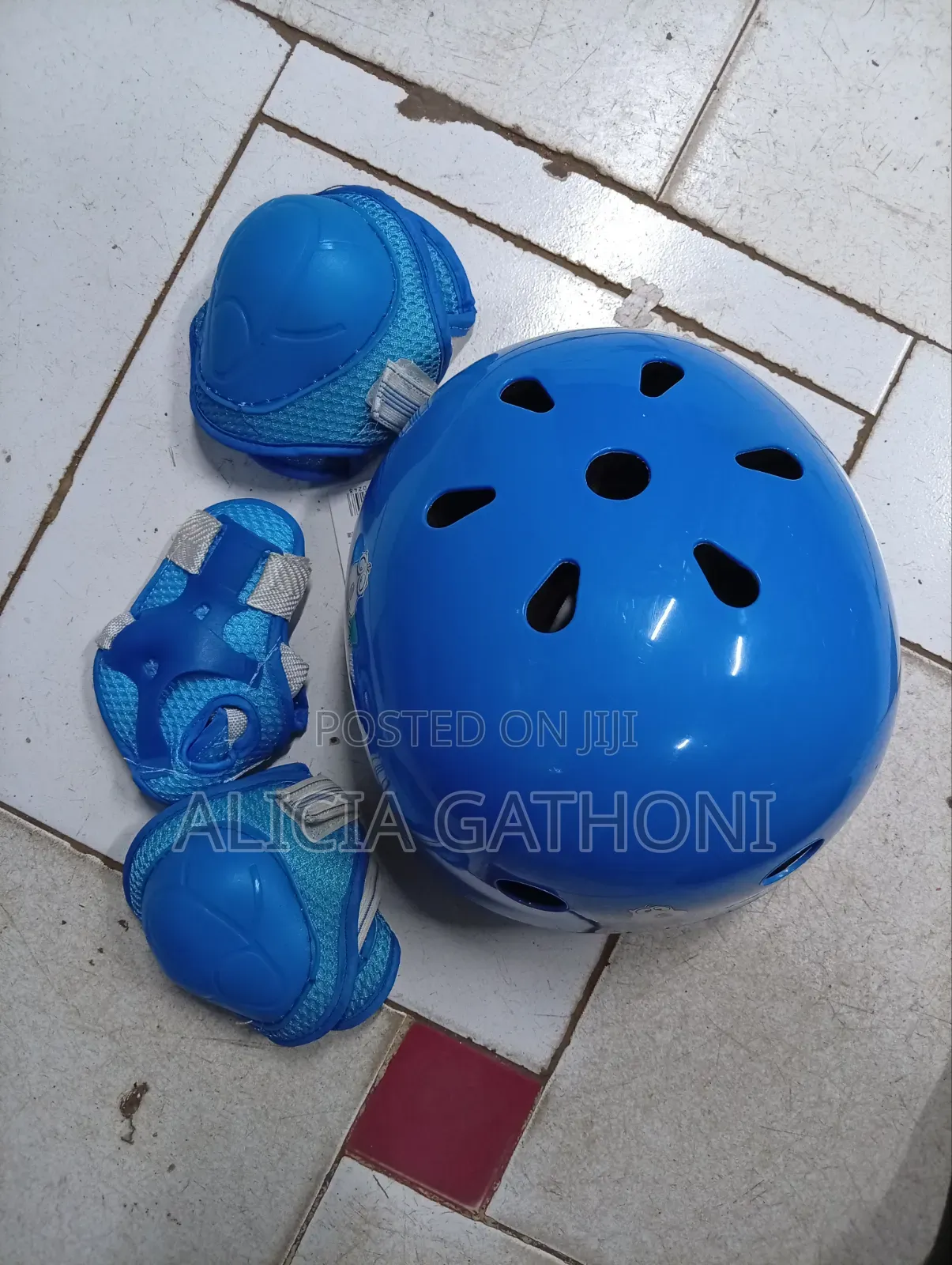 Helmet+Safety Gear Blue