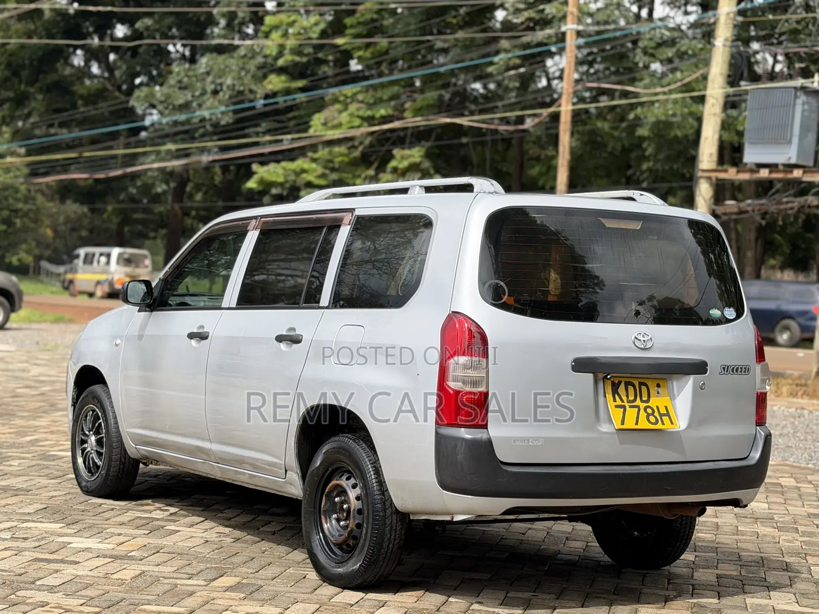 Toyota Succeed 2015 Silver