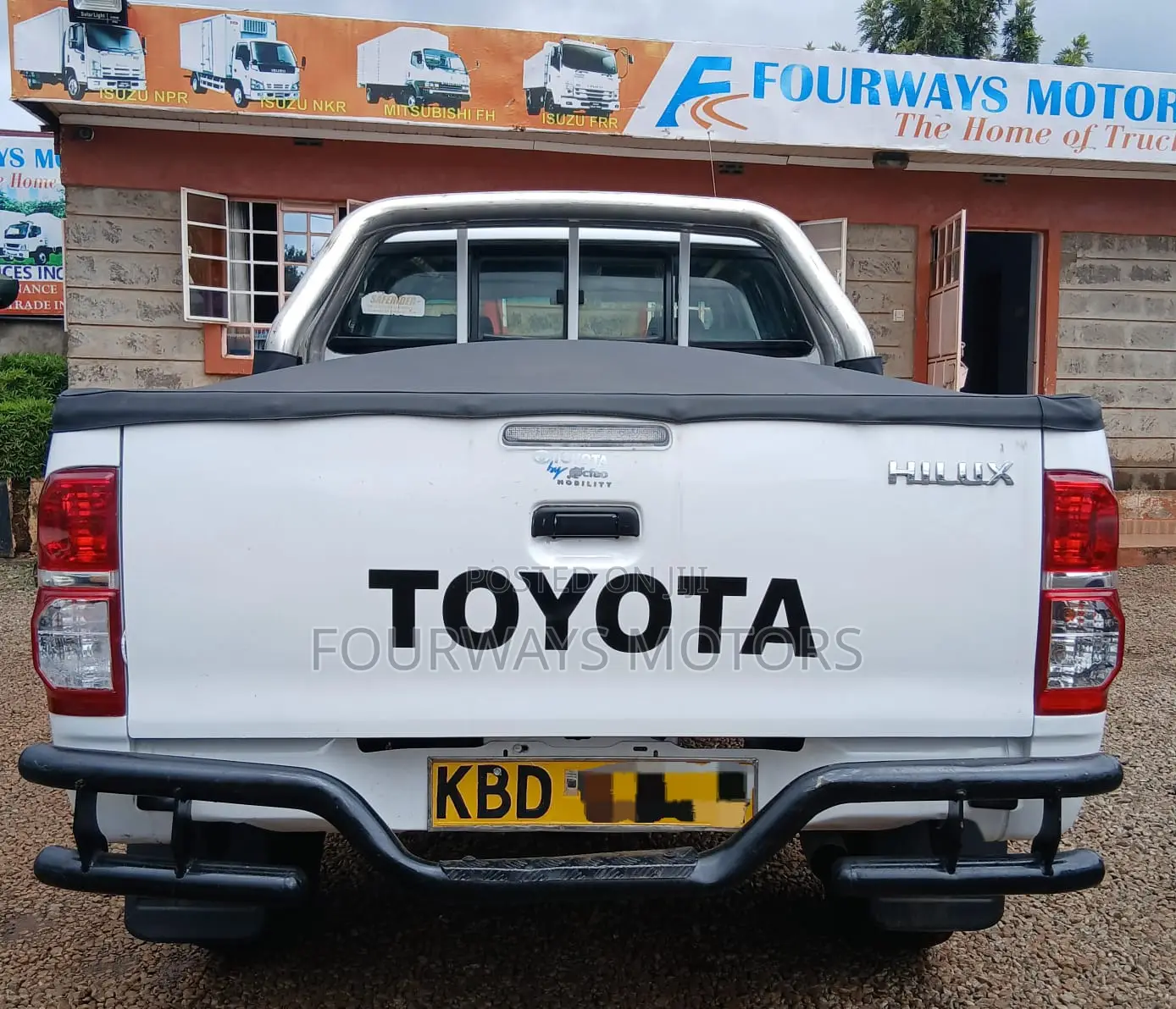 Toyota Hilux 2008 White