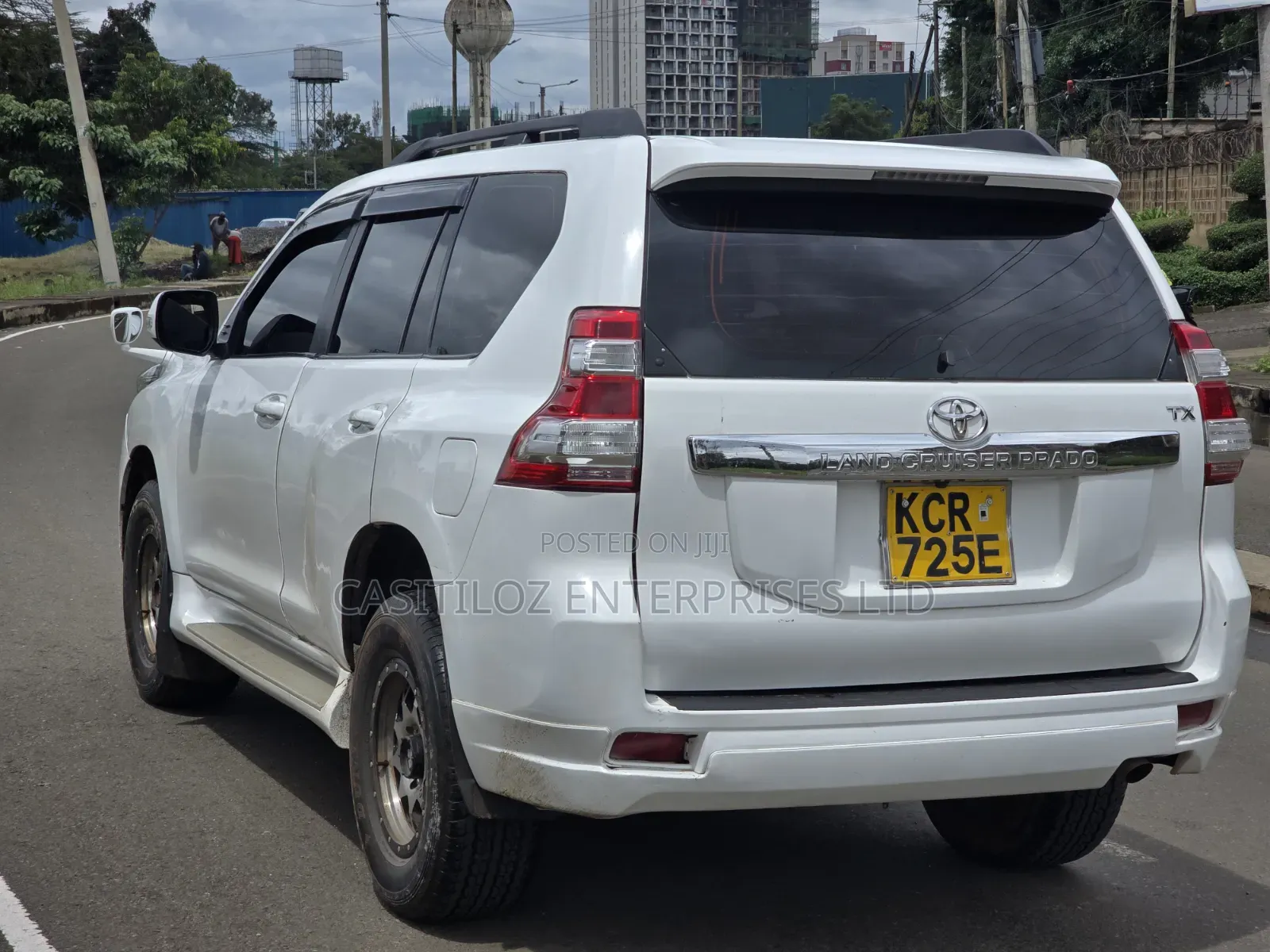 Toyota Land Cruiser Prado 2.7 i 2012 White
