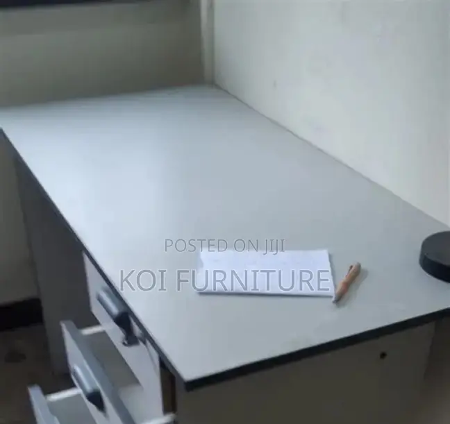 Office Desk; Deluxee 1.2m Home Office Desk With Loclable
