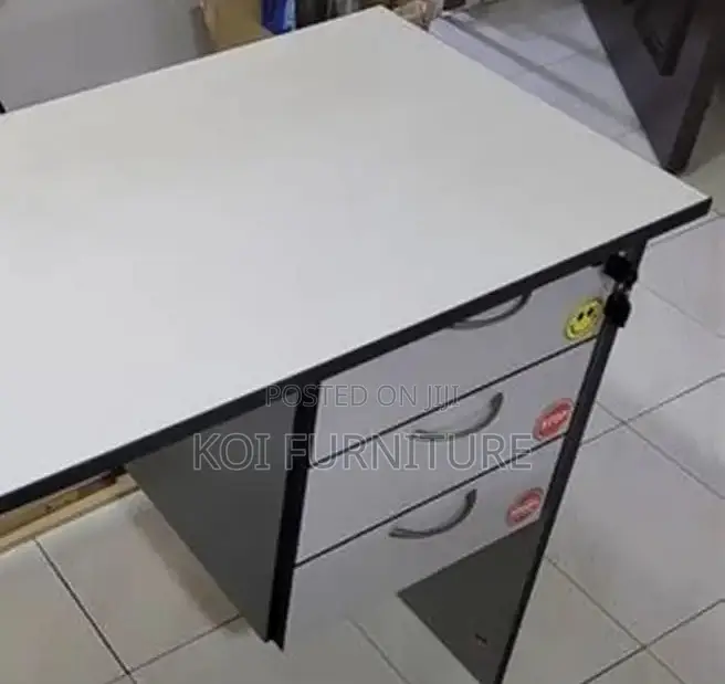 Office Desk; Deluxee 1.2m Home Office Desk With Loclable