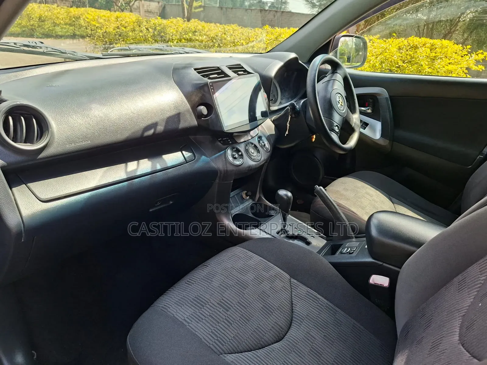 Toyota RAV4 4x4 2009 Gold