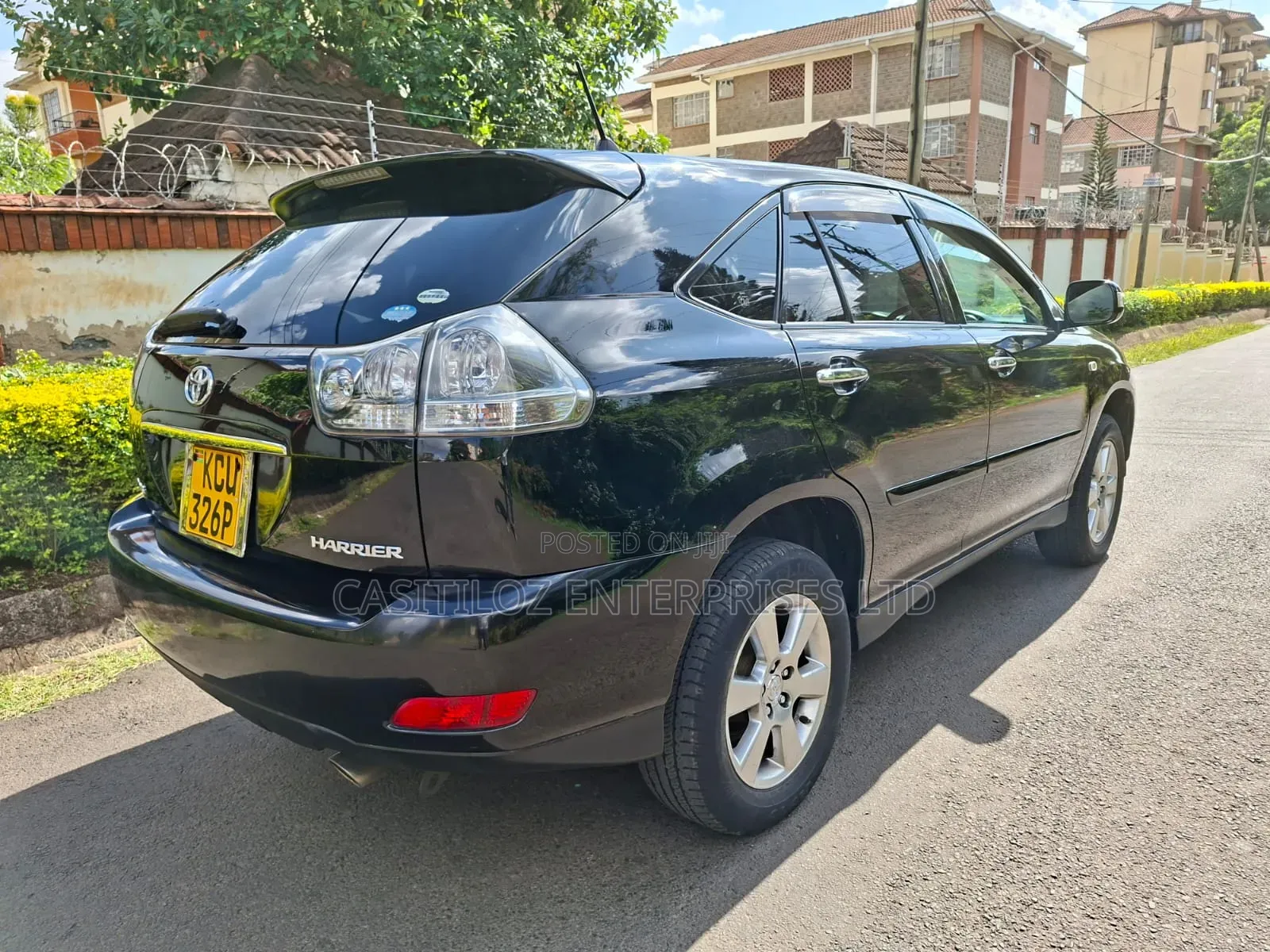 Toyota Harrier 2.4 2012 Black