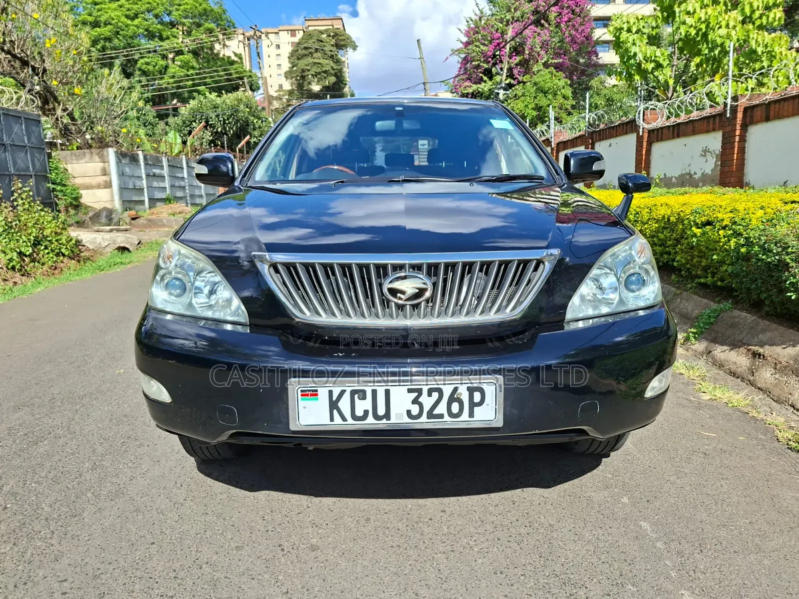 Toyota Harrier 2.4 2012 Black