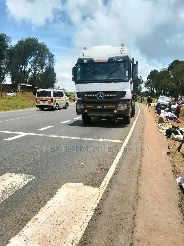 Kakamega to Nairobi Containerised/Open-Body Trailers Transportation.