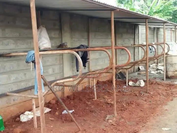 Dairy Farm Equipment: Steel Cubicles for Cows – Best Prices