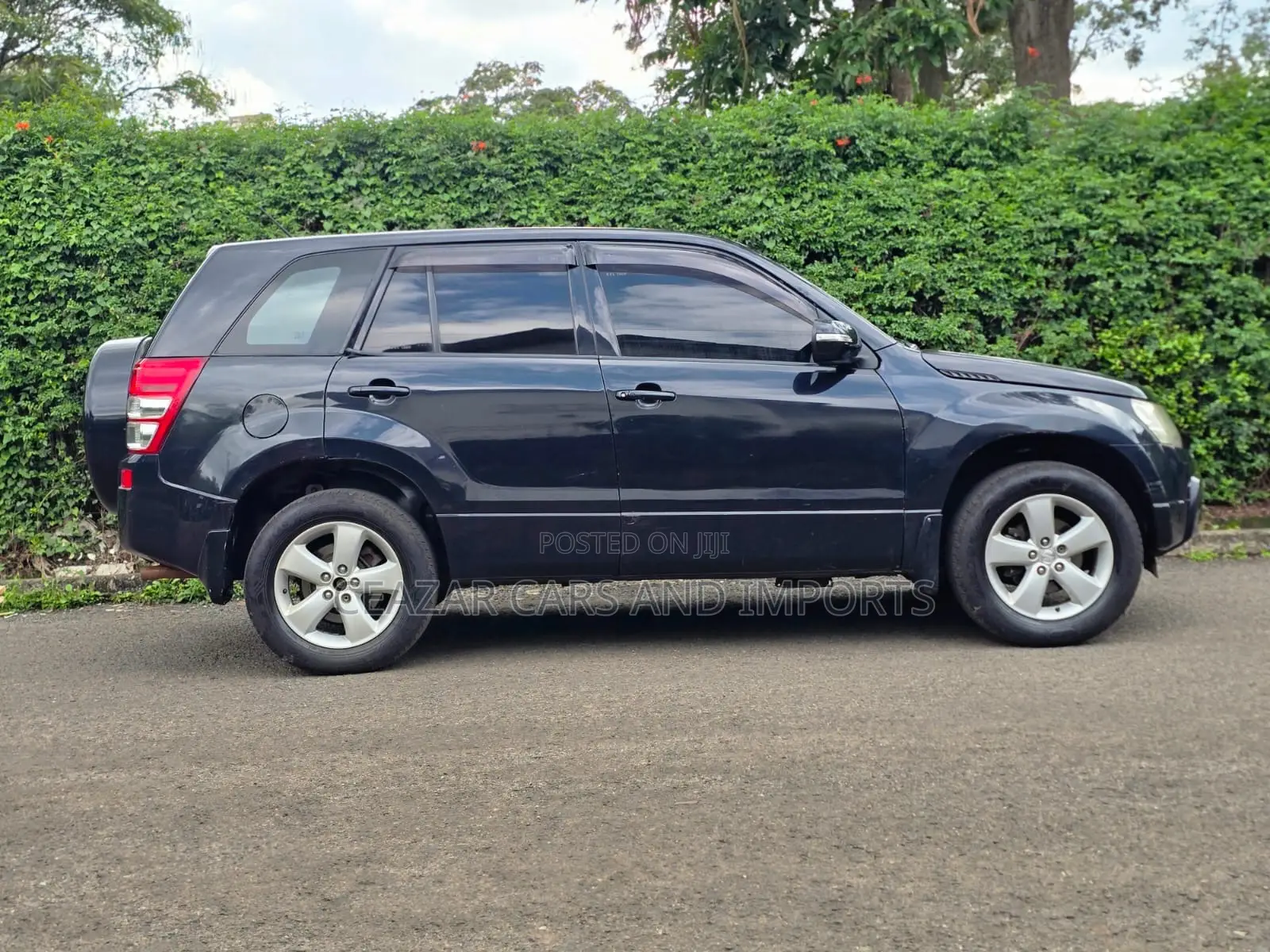Suzuki Escudo 2009 Black