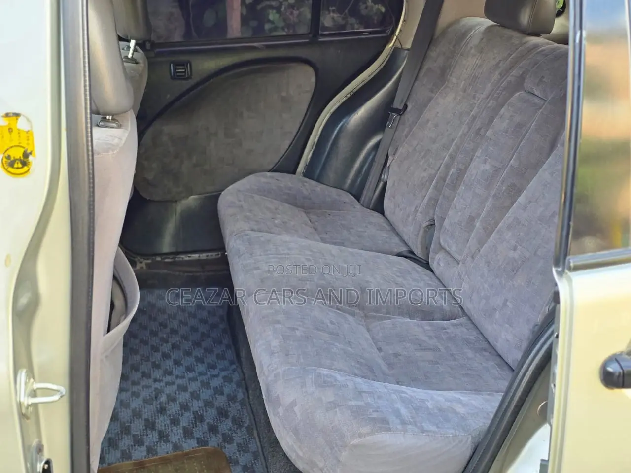 Toyota Raum 1.5 FWD 2000 Silver