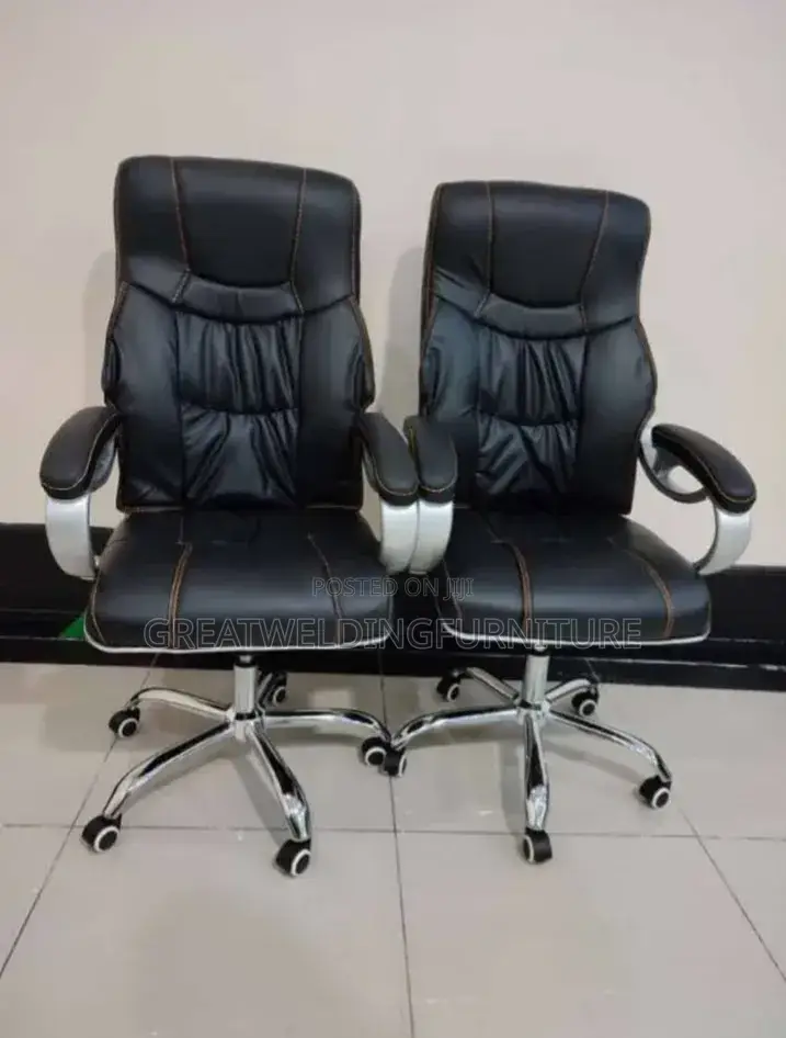 Black High Leather Executive Office Chair