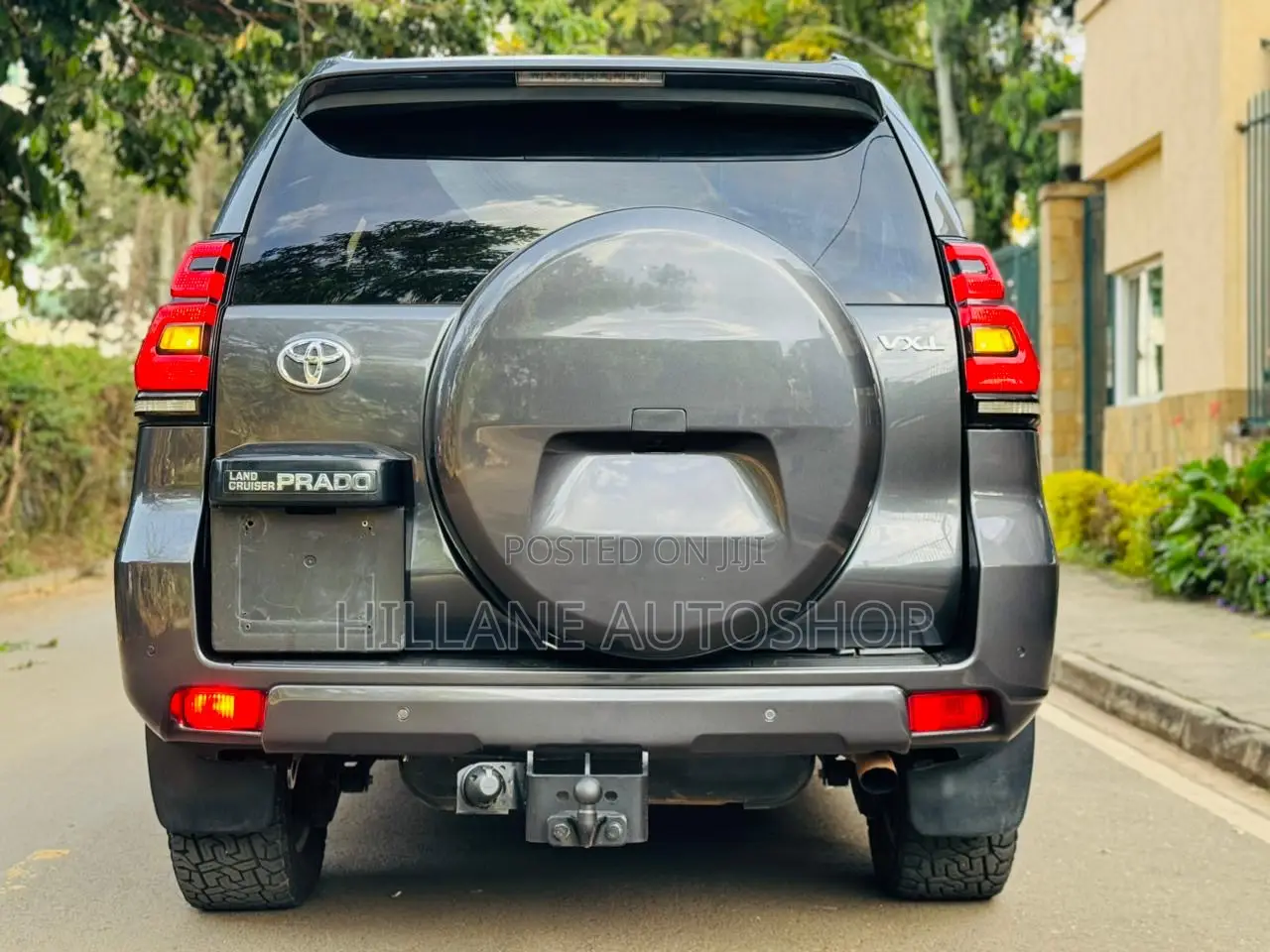 Toyota Land Cruiser Prado 2019 Gray