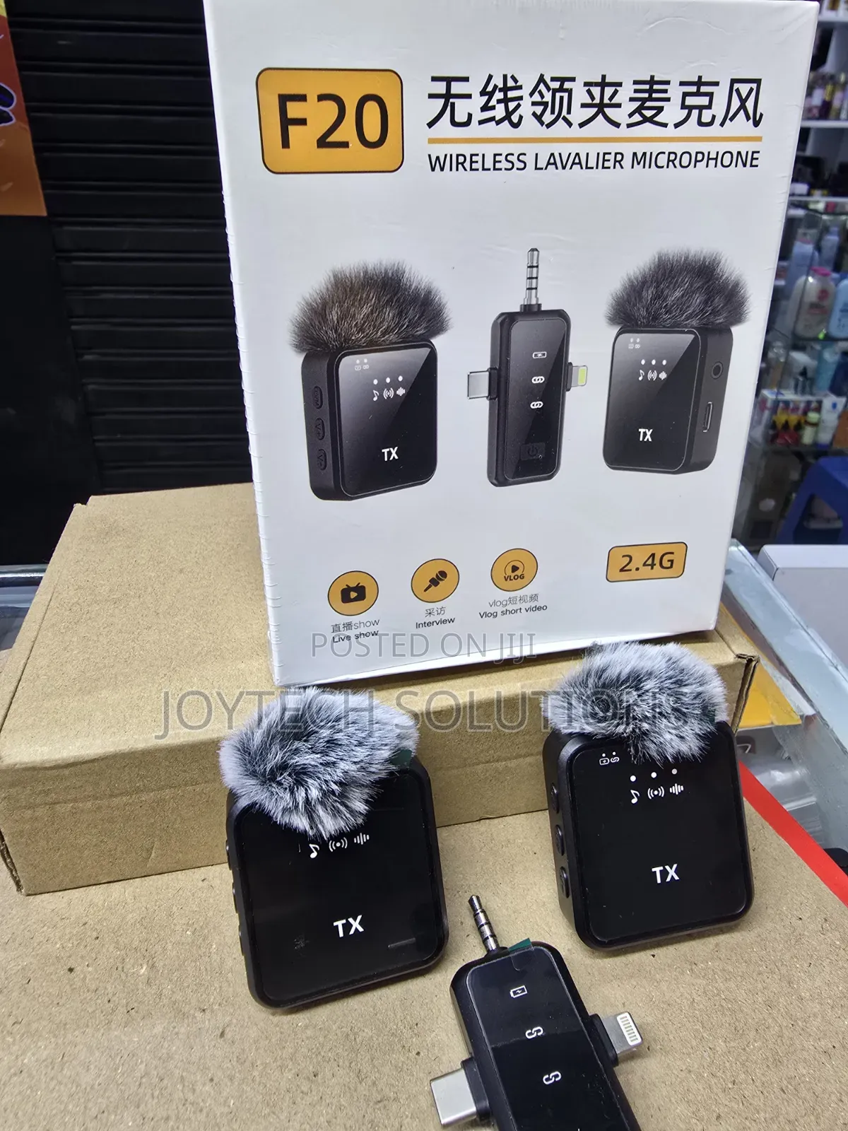 Best Budget Wireless Microphone F20 – For Videos, Teach Interview