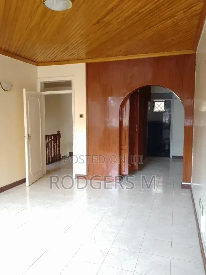 4bdrm Townhouse / Terrace in Kileleshwa for rent