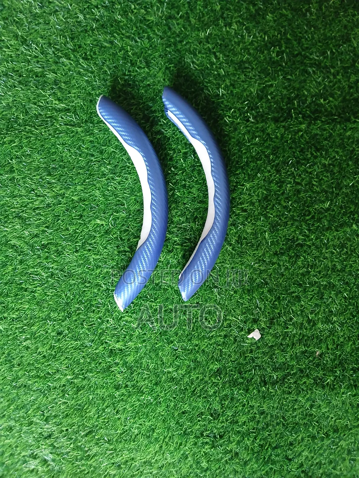 2pcs Blue Carbon Fiber Steering Wheel Cover Non Slip Grip Universal