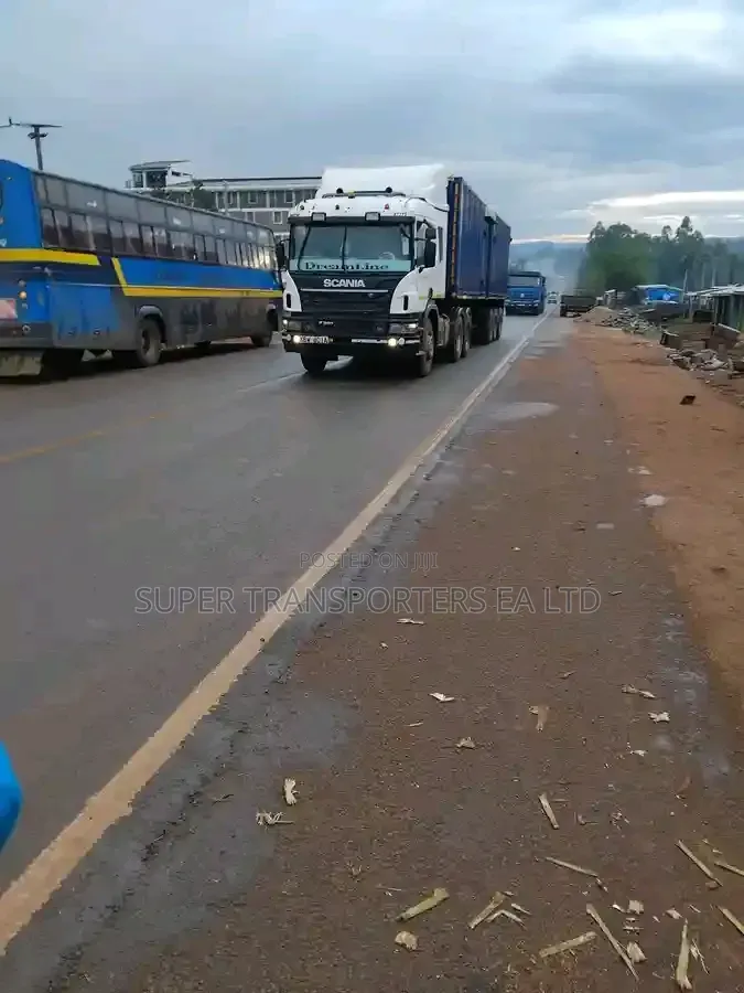 Trailers At.Hand for Transport"Jobs