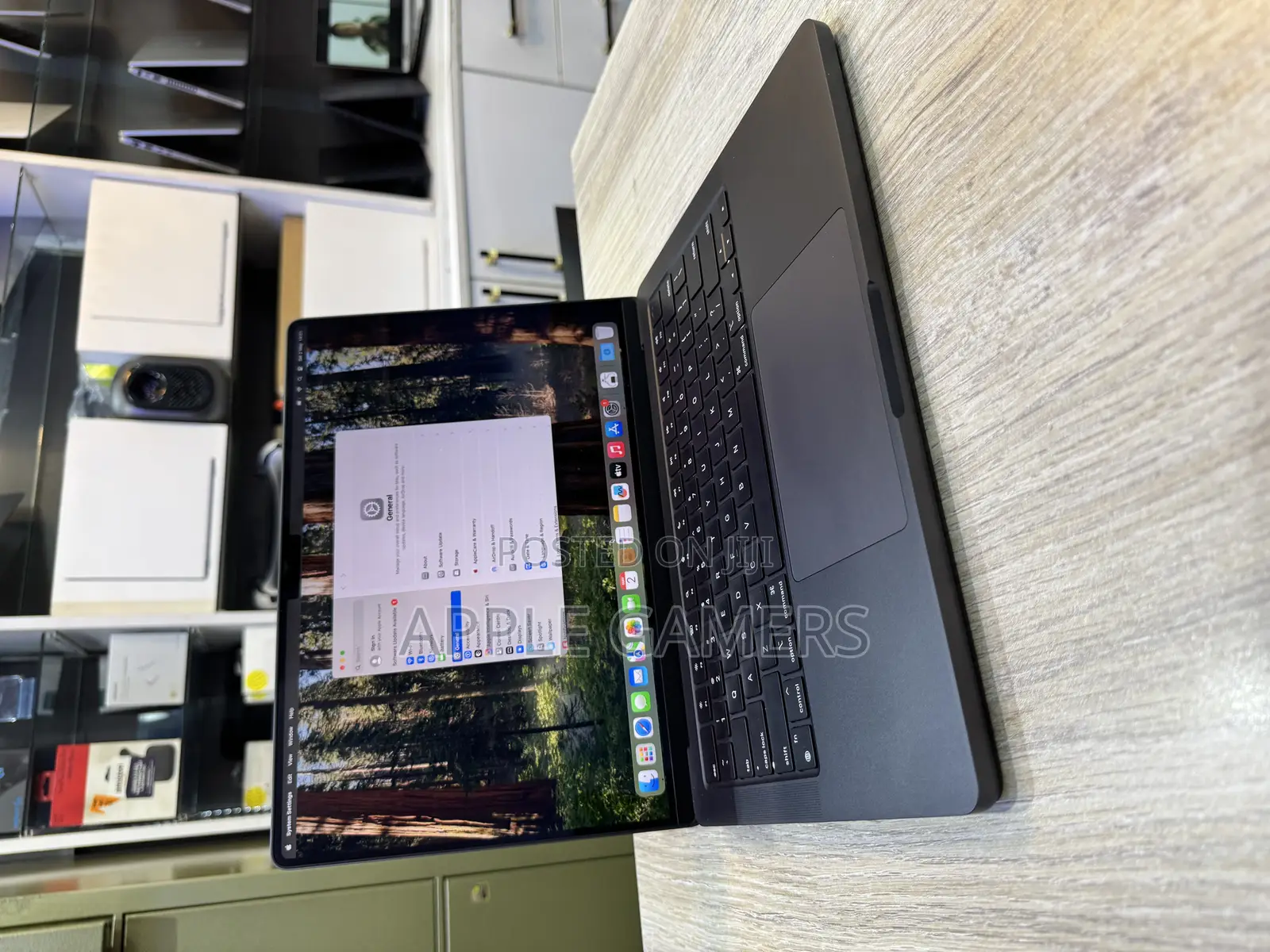 Laptop Apple MacBook Pro 2024 M4 Max 14-inch 36GB Apple M4 Max SSD 1T