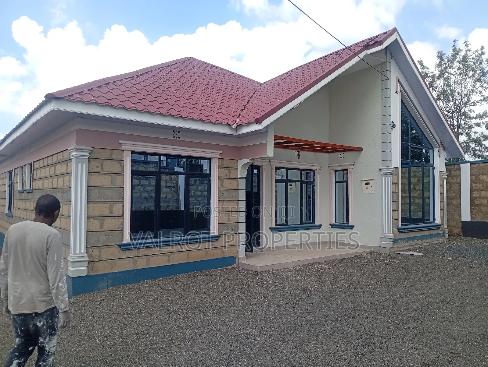 4bdrm Bungalow in Matasia for sale
