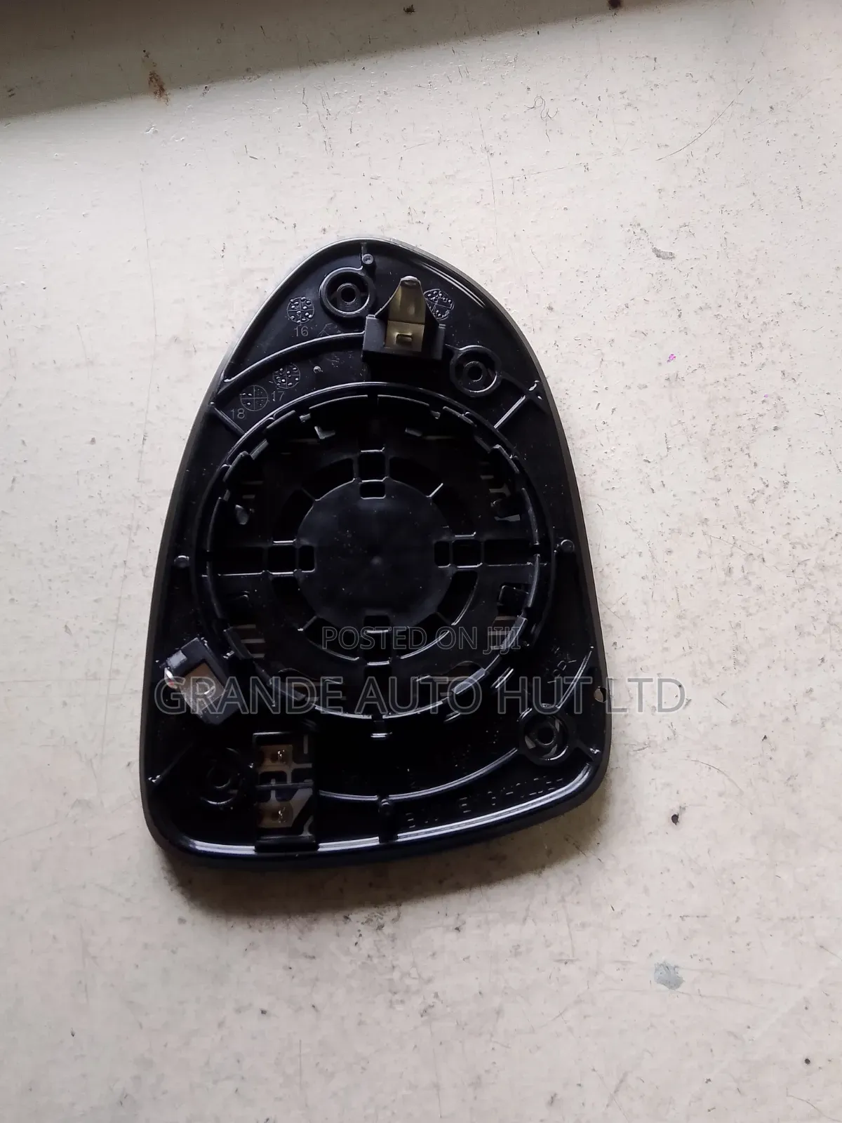 Mirror Lens Left Hand Kia Rio 2012 (Genuine Brand)
