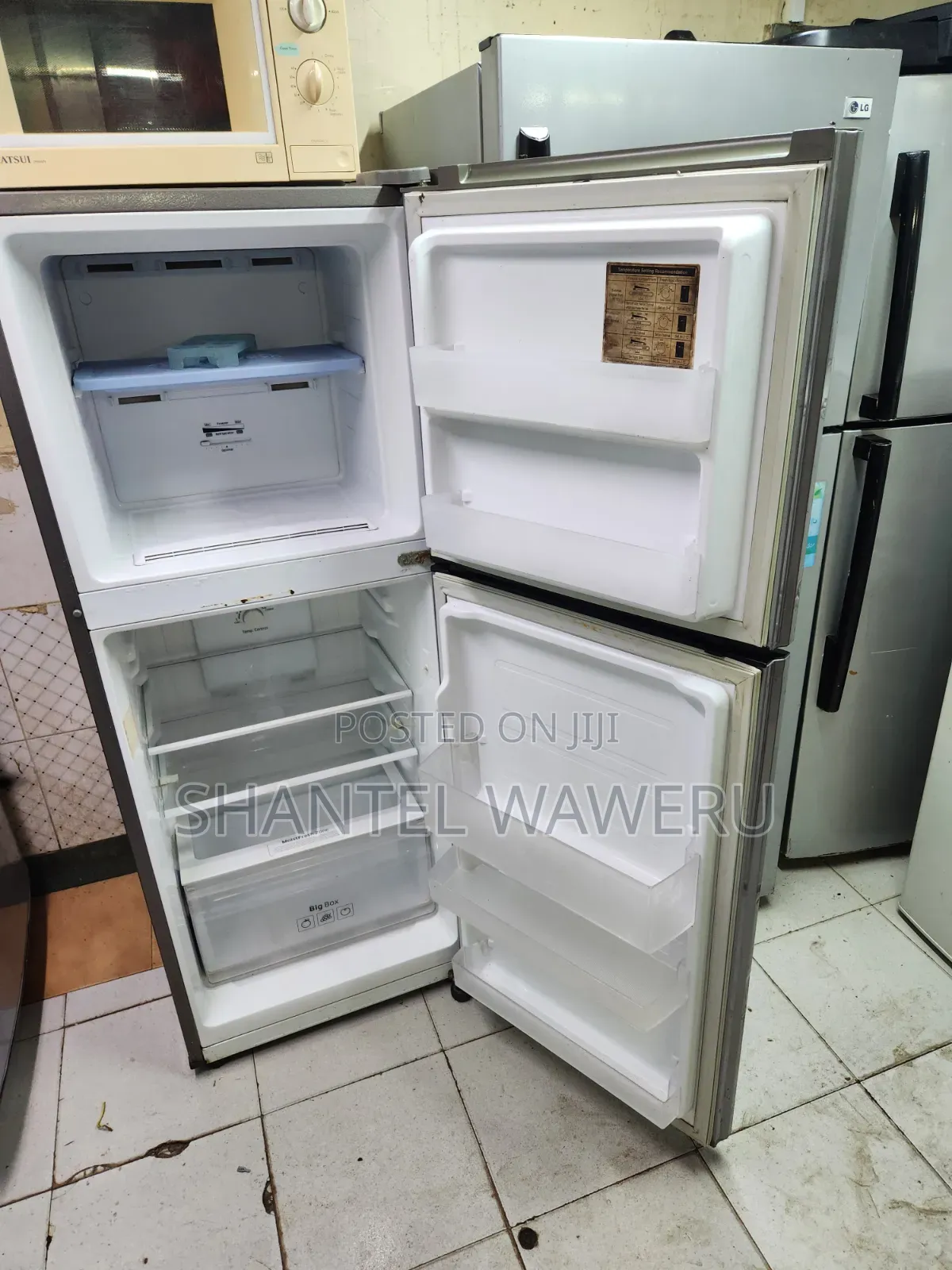 Digital Inverter Silver 300litres/Powersaving