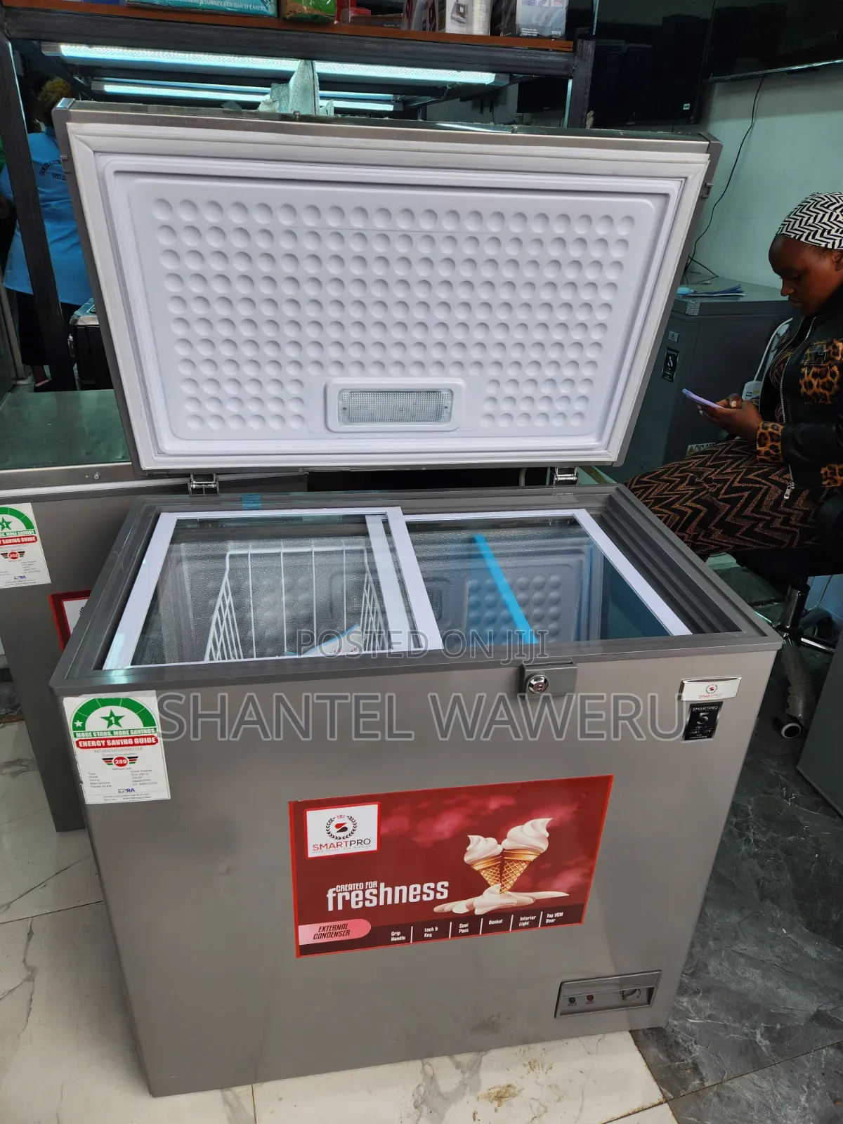 Deepfreezer 200litres