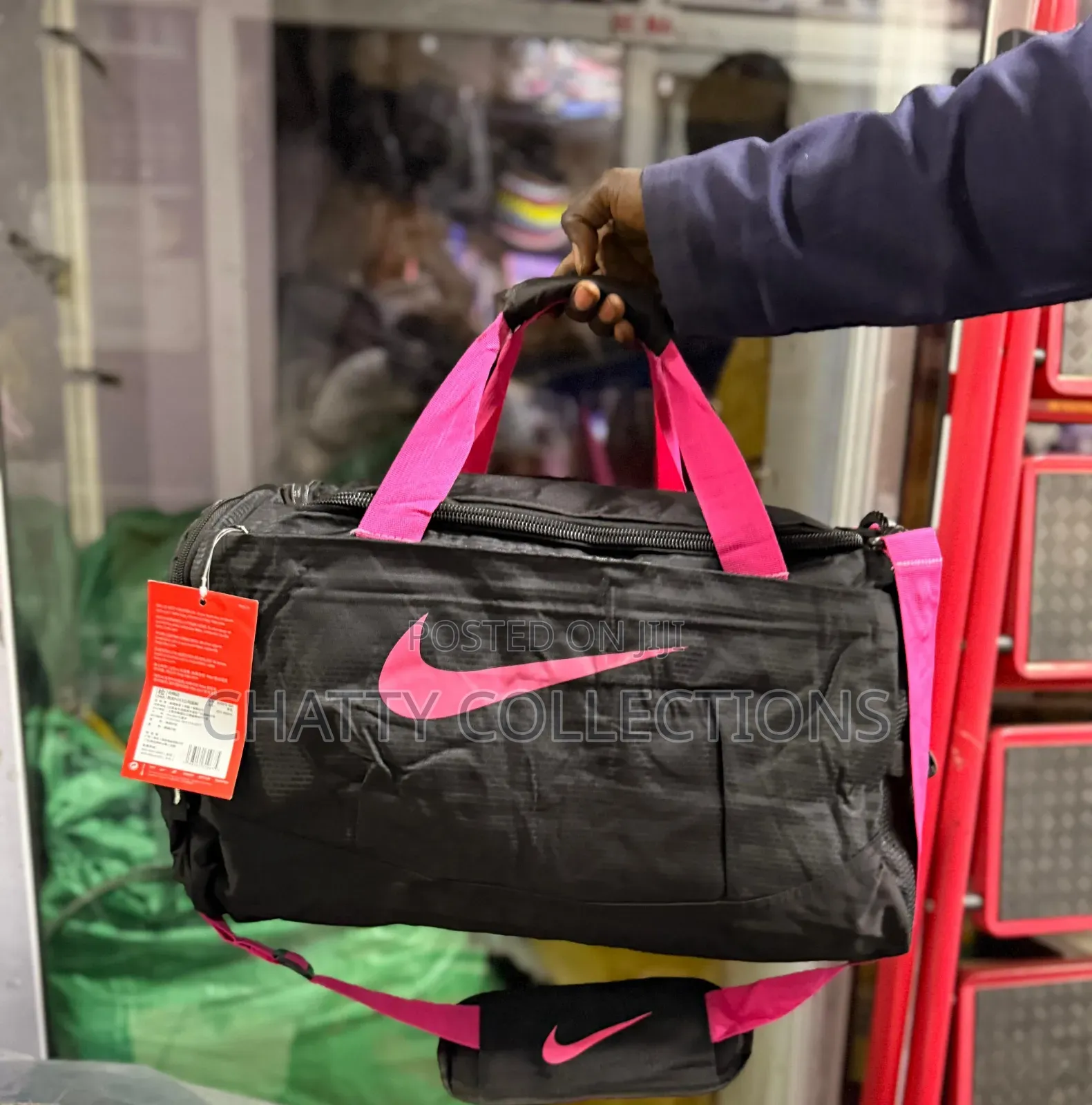 Black and Pink Unisex Nike Stylish Sports Duffle Bags / Gym Bags