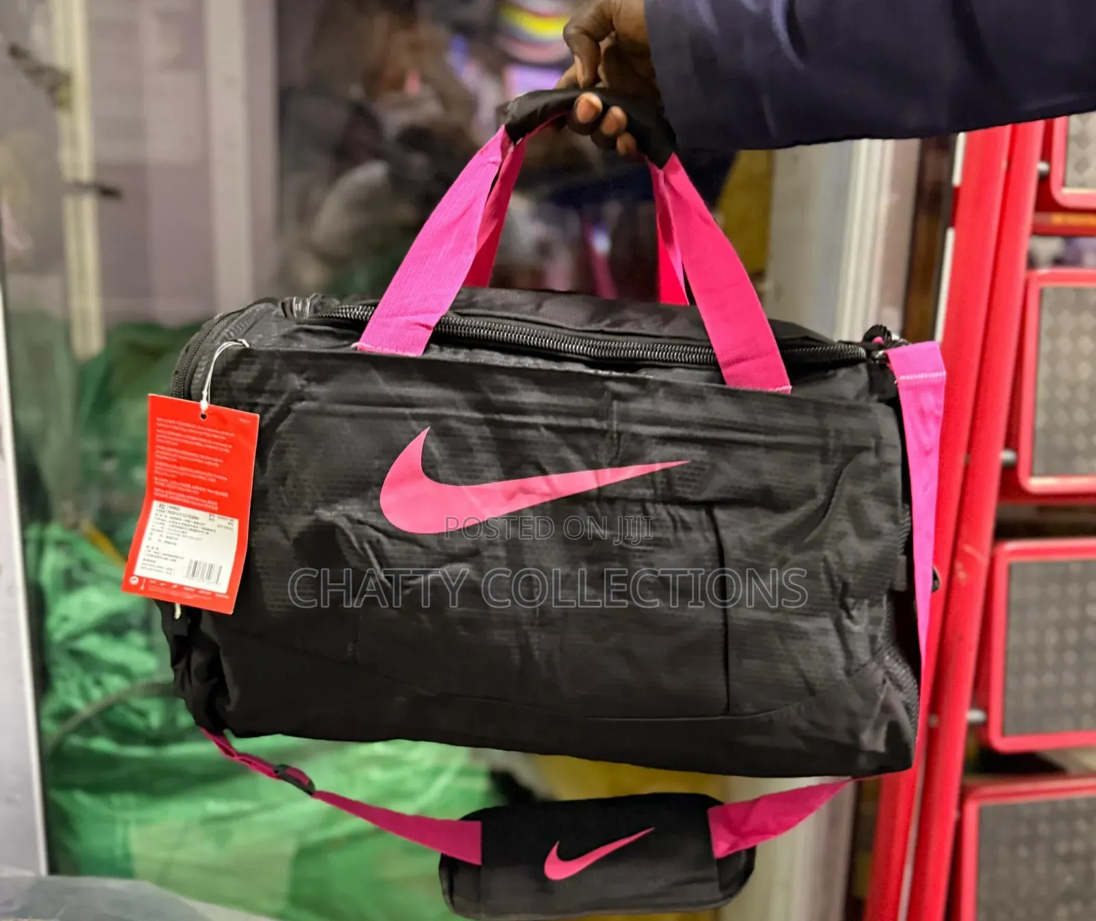 Black and Pink Unisex Nike Stylish Sports Duffle Bags / Gym Bags