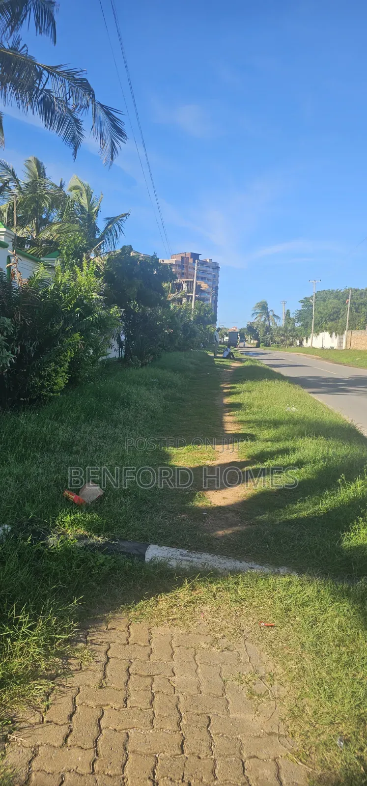 Half Acre Piece of Land on Sale 1st Avenue Nyali Mombasa