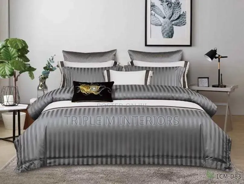 Refined Cotton Satin Stripe Duvet | Minimalist Elegance