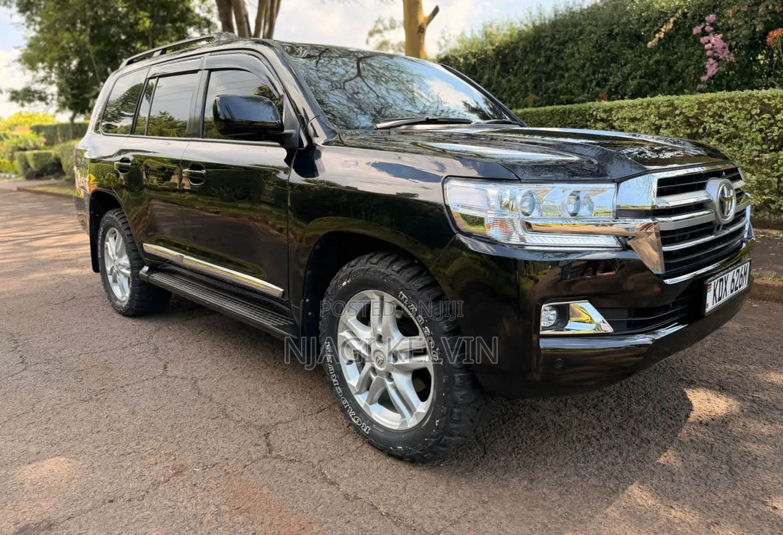 Toyota Land Cruiser 4.5 V8 DSL 2012 Black