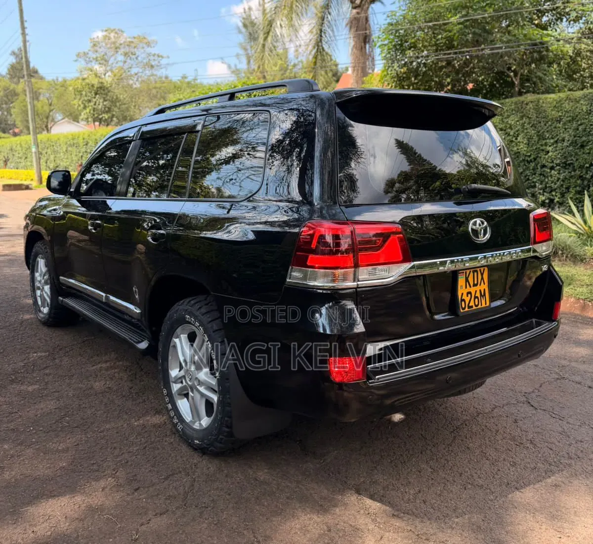 Toyota Land Cruiser 4.5 V8 DSL 2012 Black