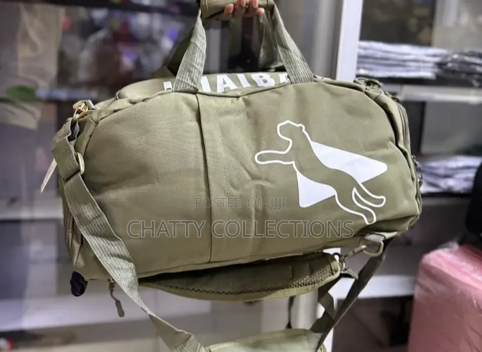 Unisex Jungle Green Puma Waterproof Sports/Gym /Travel Duffle Bags