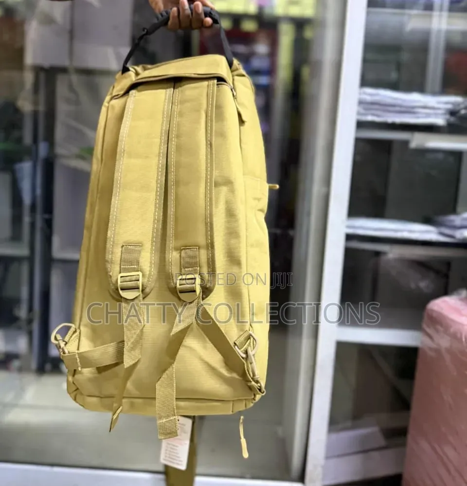 Unisex Green Puma Waterproof Sports/Gym /Travel Duffle Bags