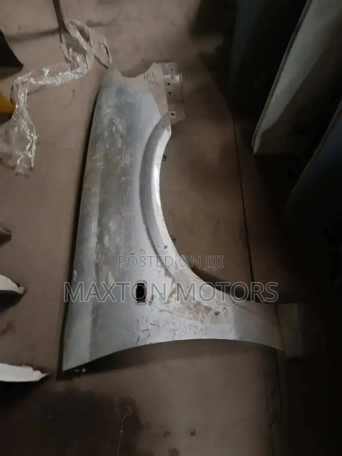 Nissan Sunny Sylphy N16.2001wing Fender