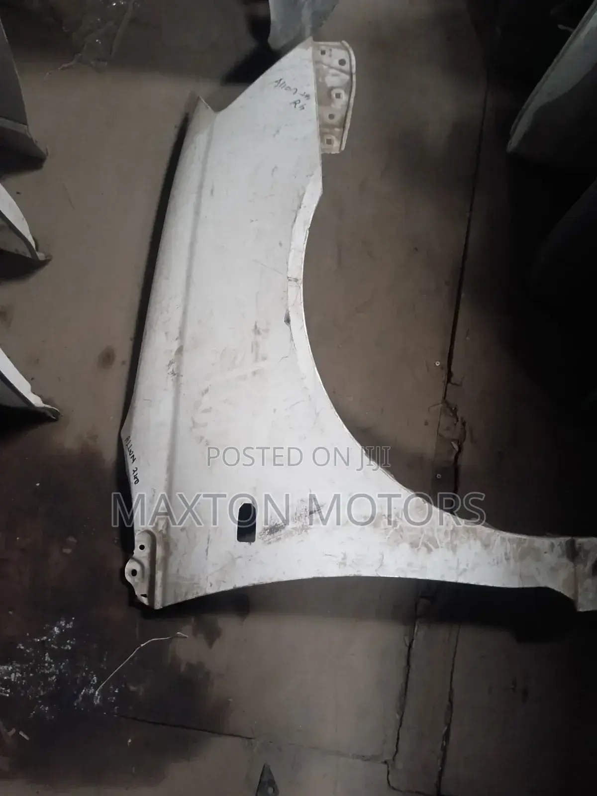 Allion 240 2002'2006 Wing Fenders