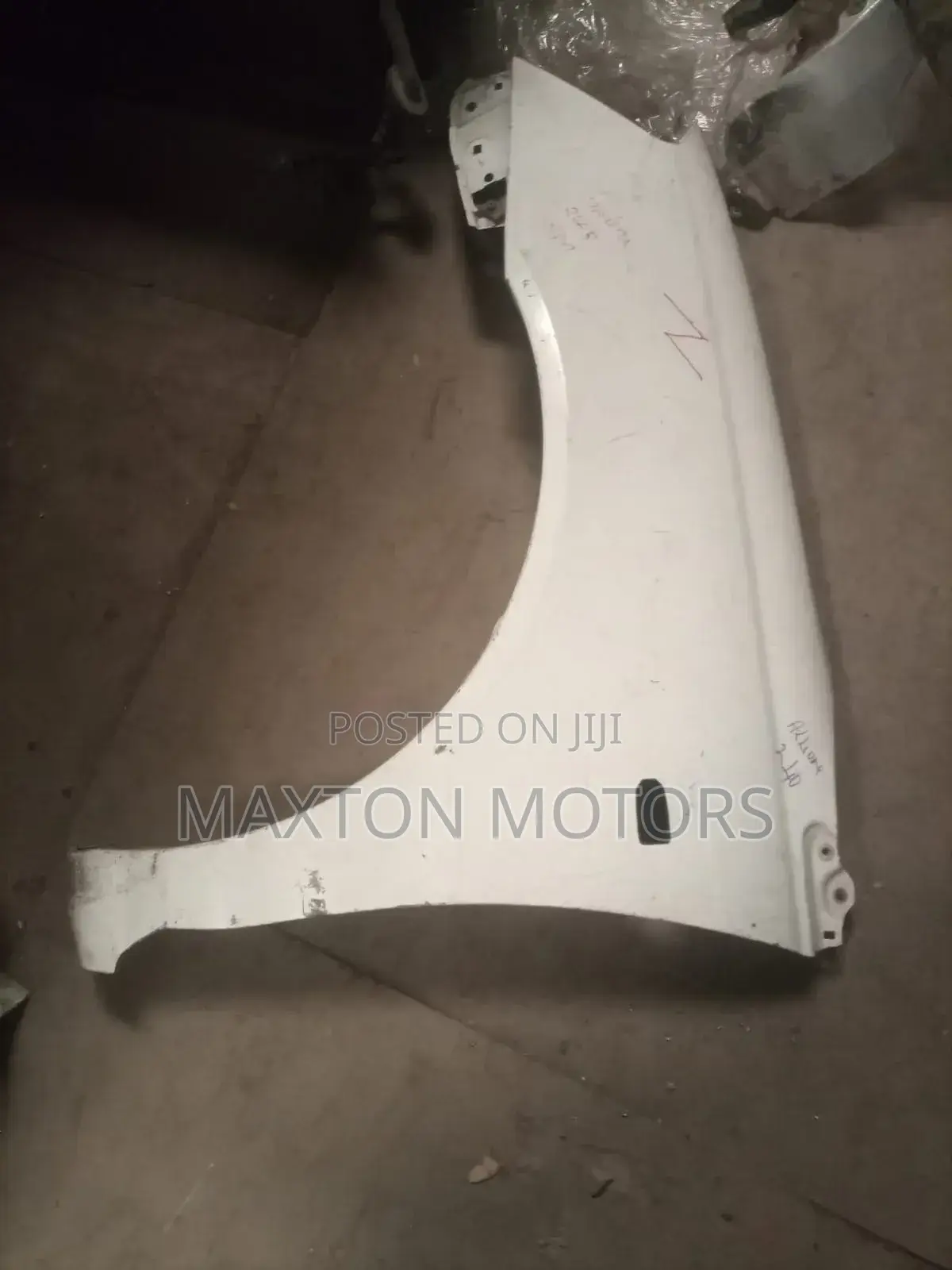 Allion 240 2002'2006 Wing Fenders