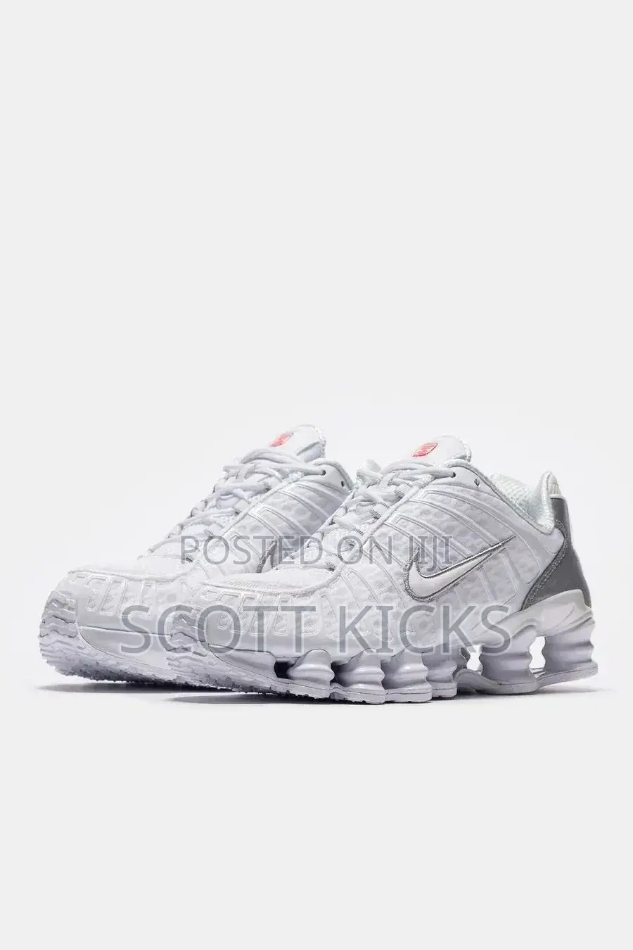 Nike Shox Tl “White Silver “
Quality Leather 
 Size 40-45