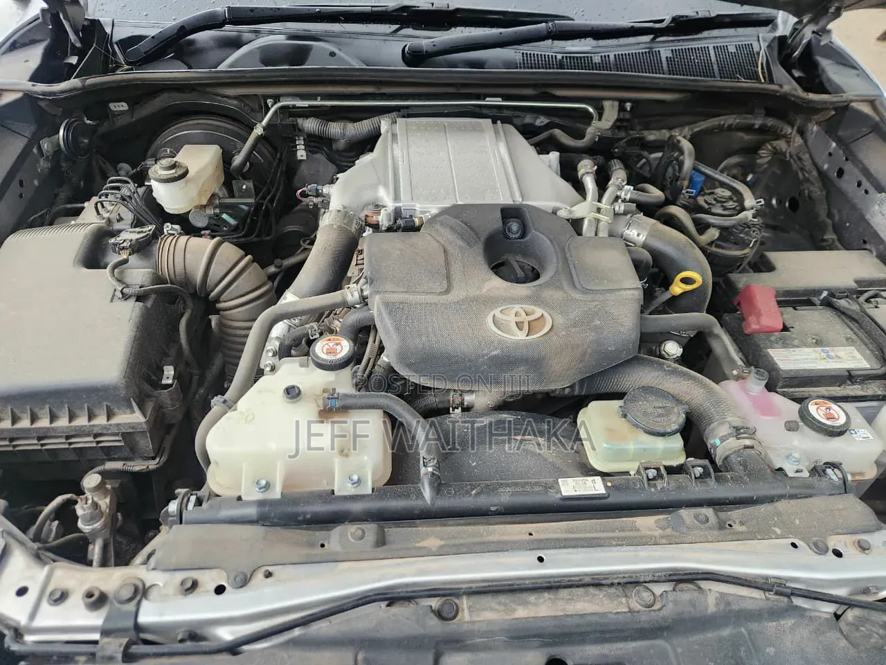 Toyota Hilux 2.8 Diesel 2020 Silver
