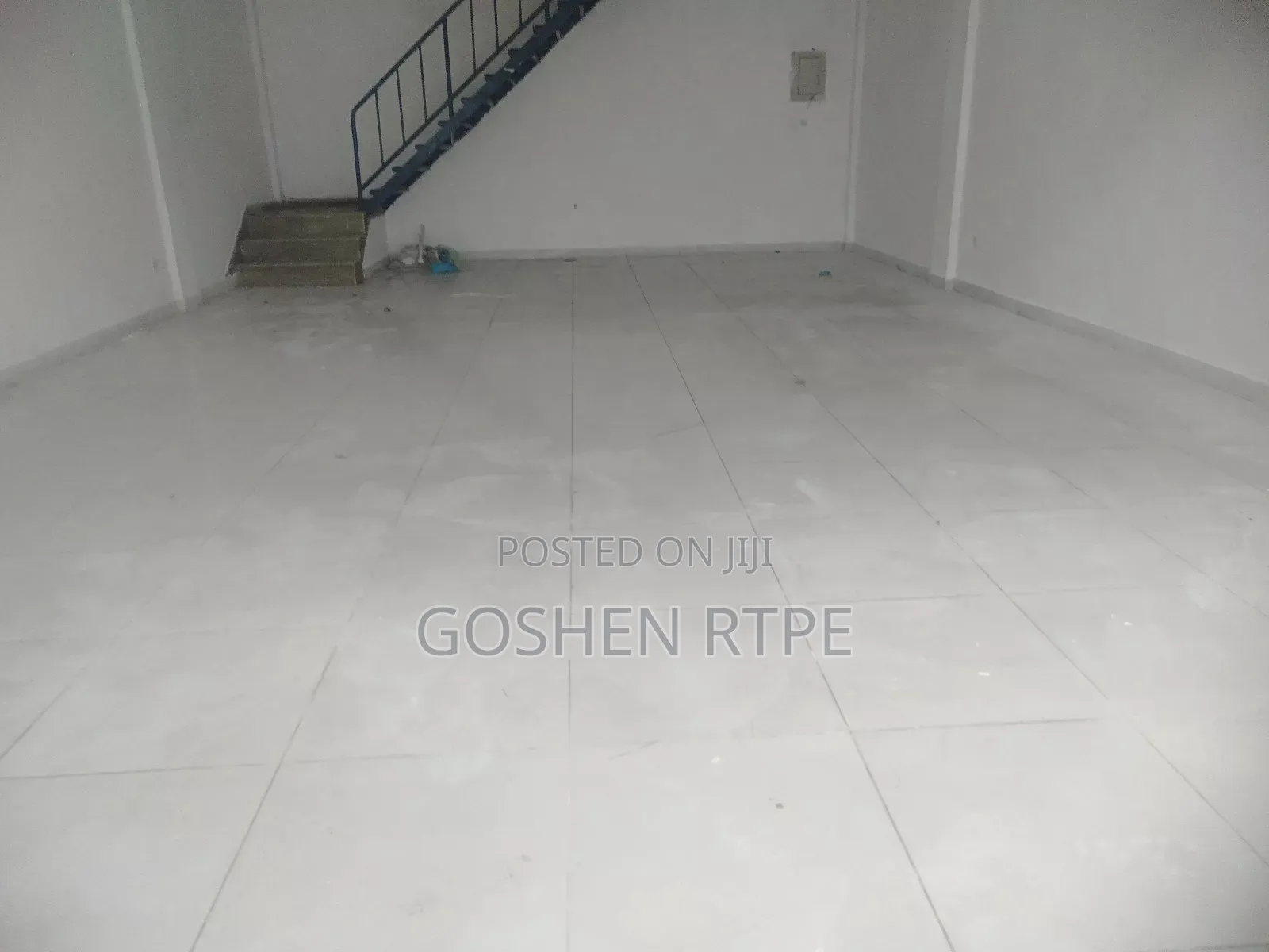 Prime /Mini-Godown/Front Huge Shop to Let at Mombasa City (Island)