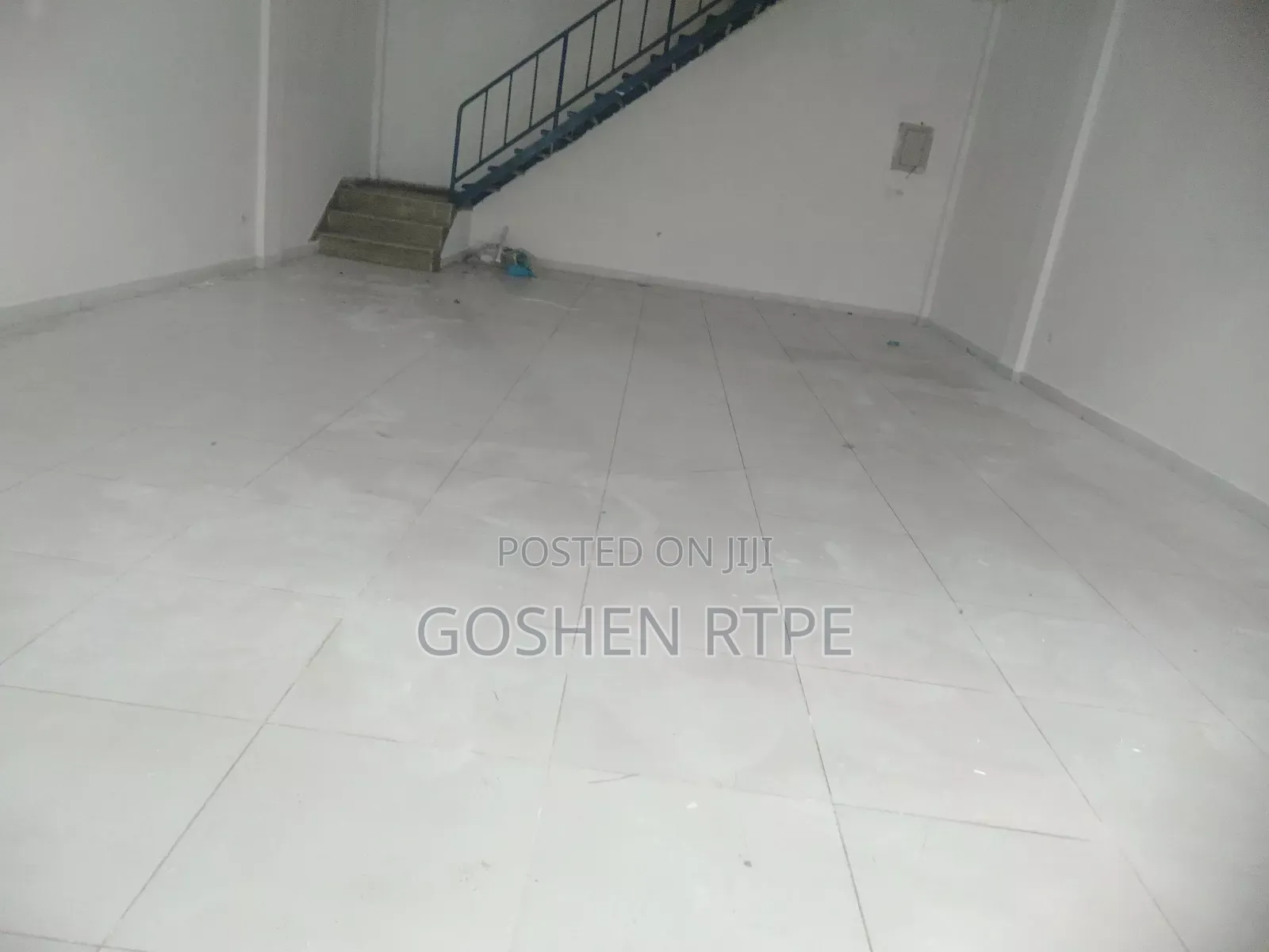 Prime /Mini-Godown/Front Huge Shop to Let at Mombasa City (Island)